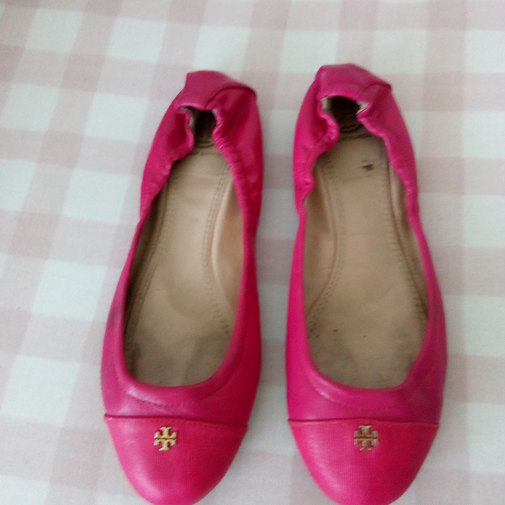 tory burch leather flats.